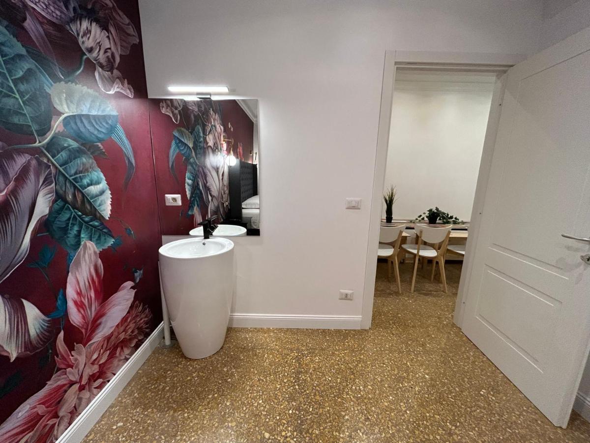 Raffaello'S Place Ρώμη Εξωτερικό φωτογραφία