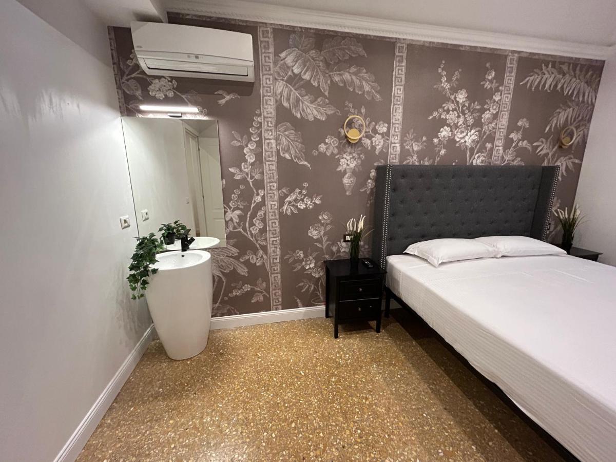 Raffaello'S Place Ρώμη Εξωτερικό φωτογραφία