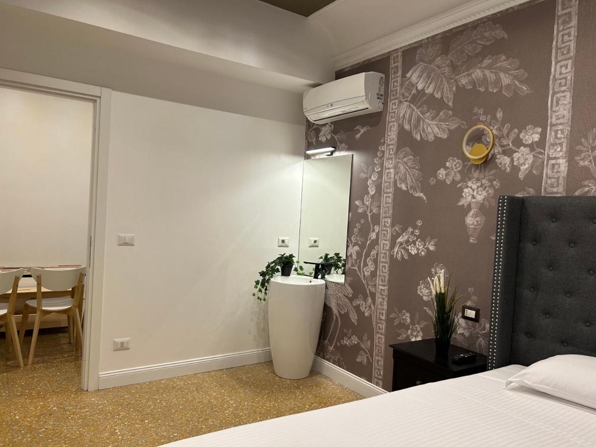Raffaello'S Place Ρώμη Εξωτερικό φωτογραφία